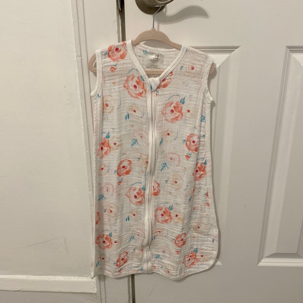 Aden by Aden + Anais girls muslin sleep sack sz S. Only washed, never worn NWOT!